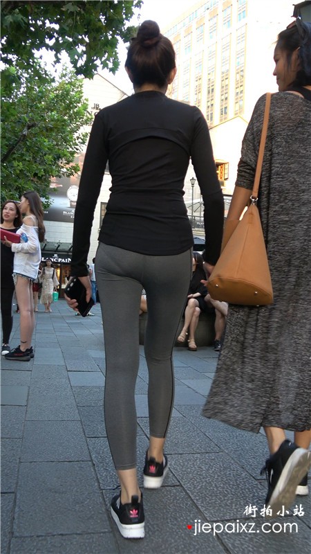(2).jpg