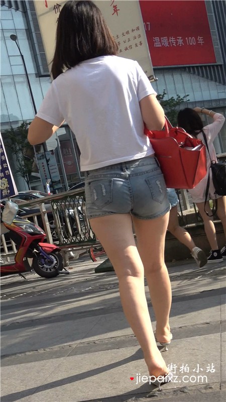 (2).jpg