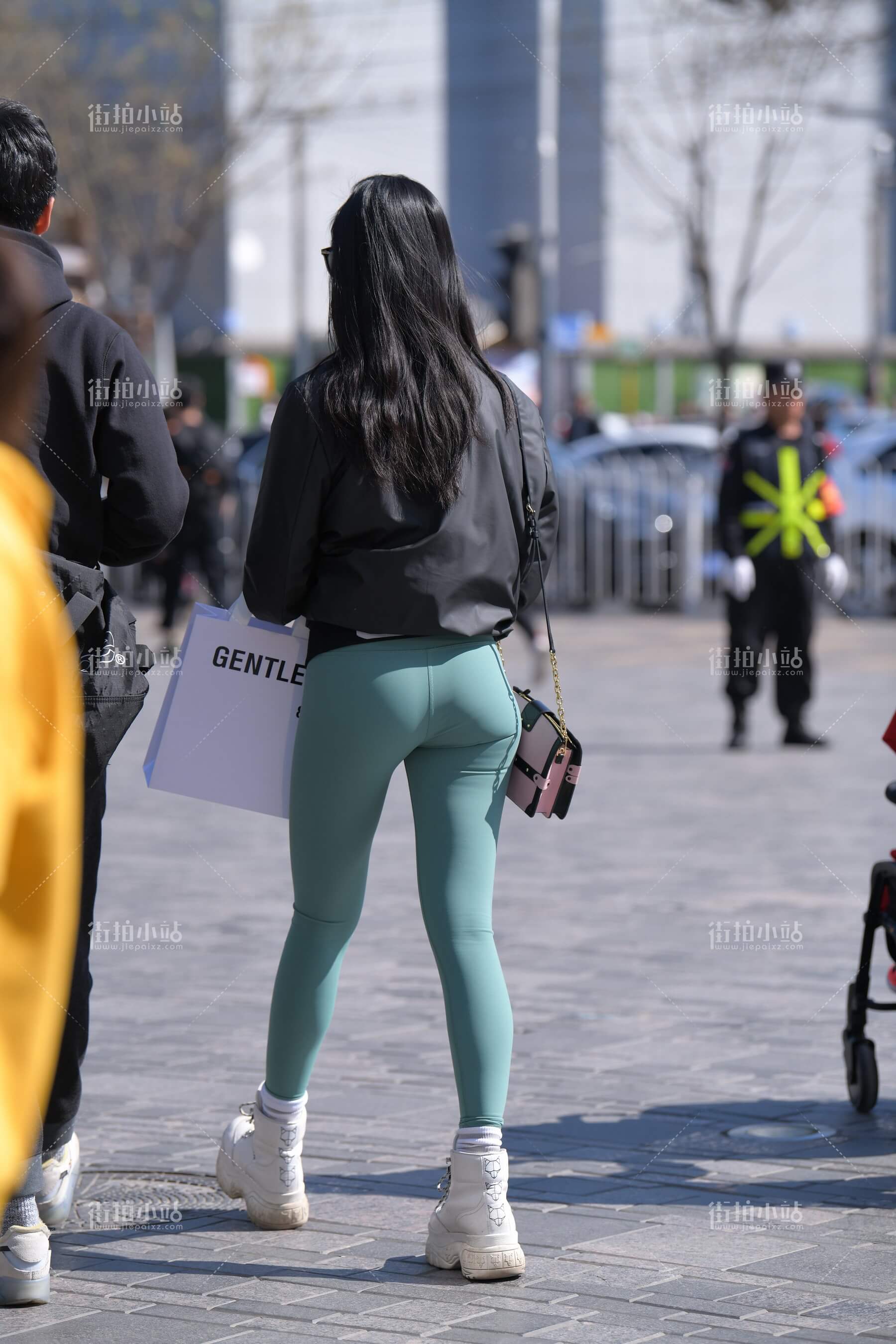 2.JPG