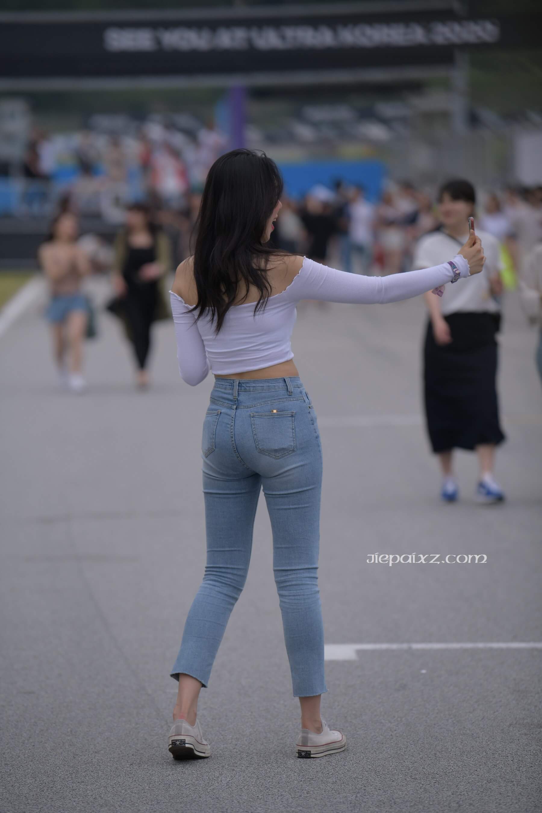 2.JPG