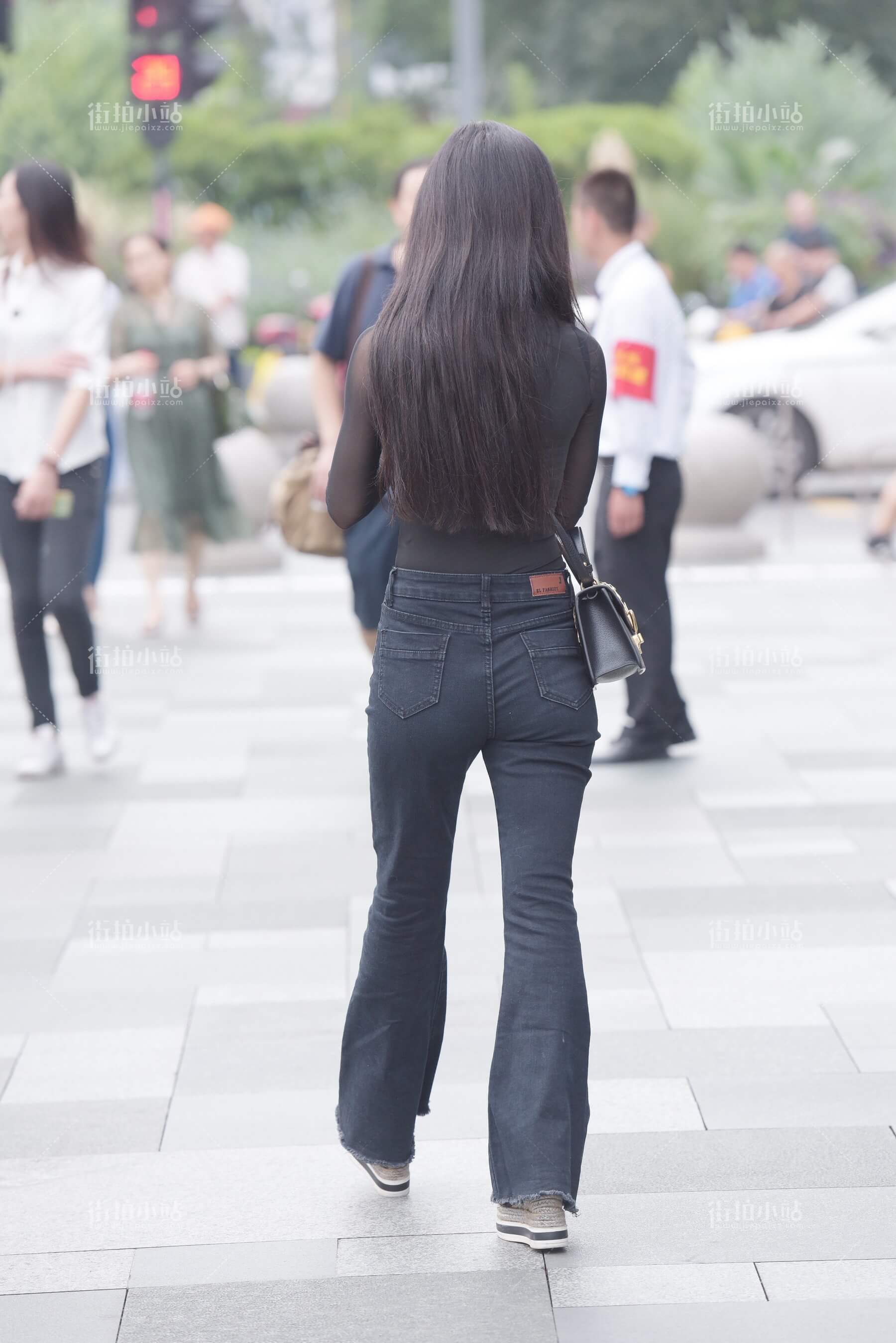 02.JPG