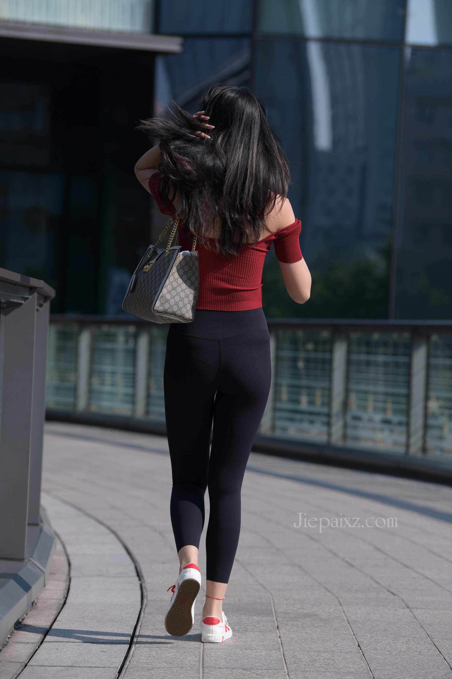 02.JPG