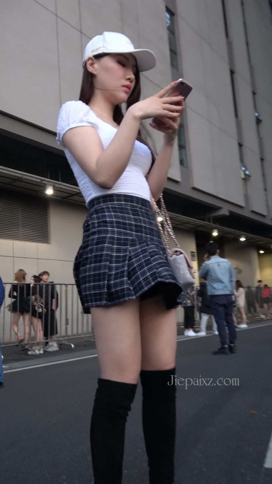 10.JPG