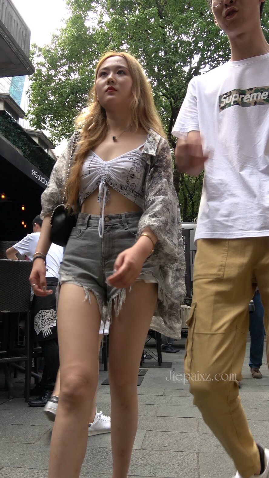 01.JPG