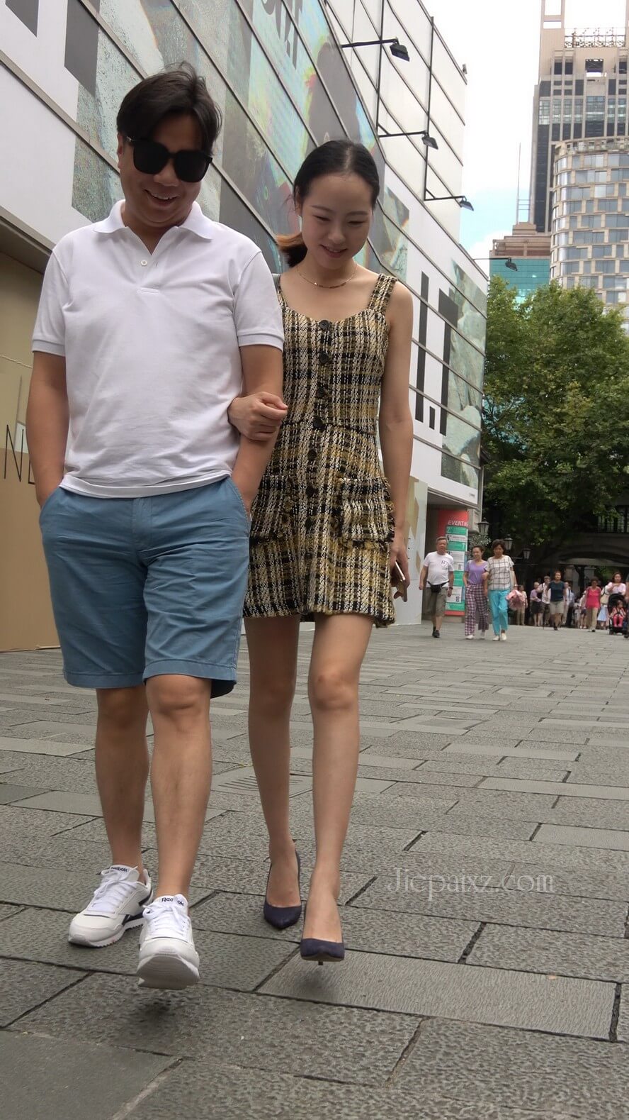06.JPG