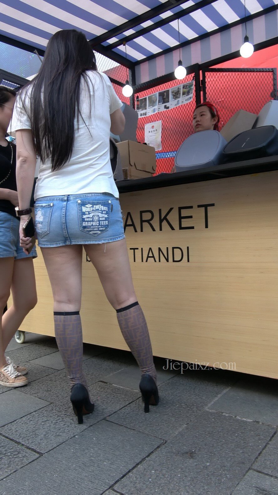 10.JPG