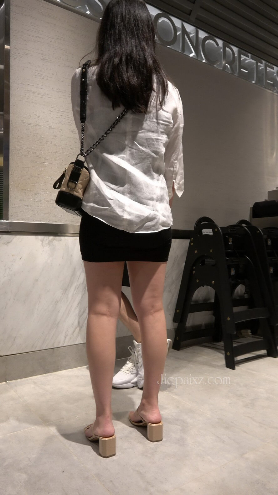 06.JPG