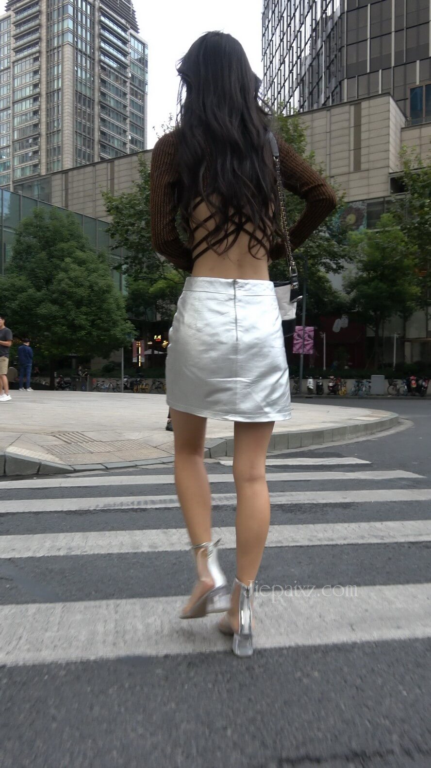 06.JPG