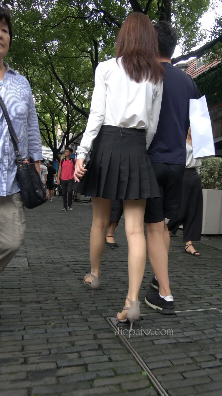 02.JPG