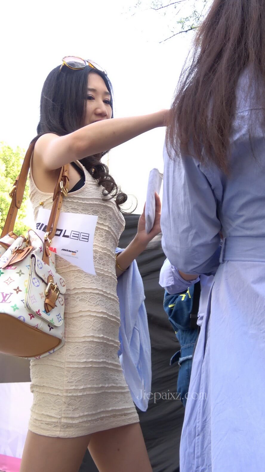 09.JPG