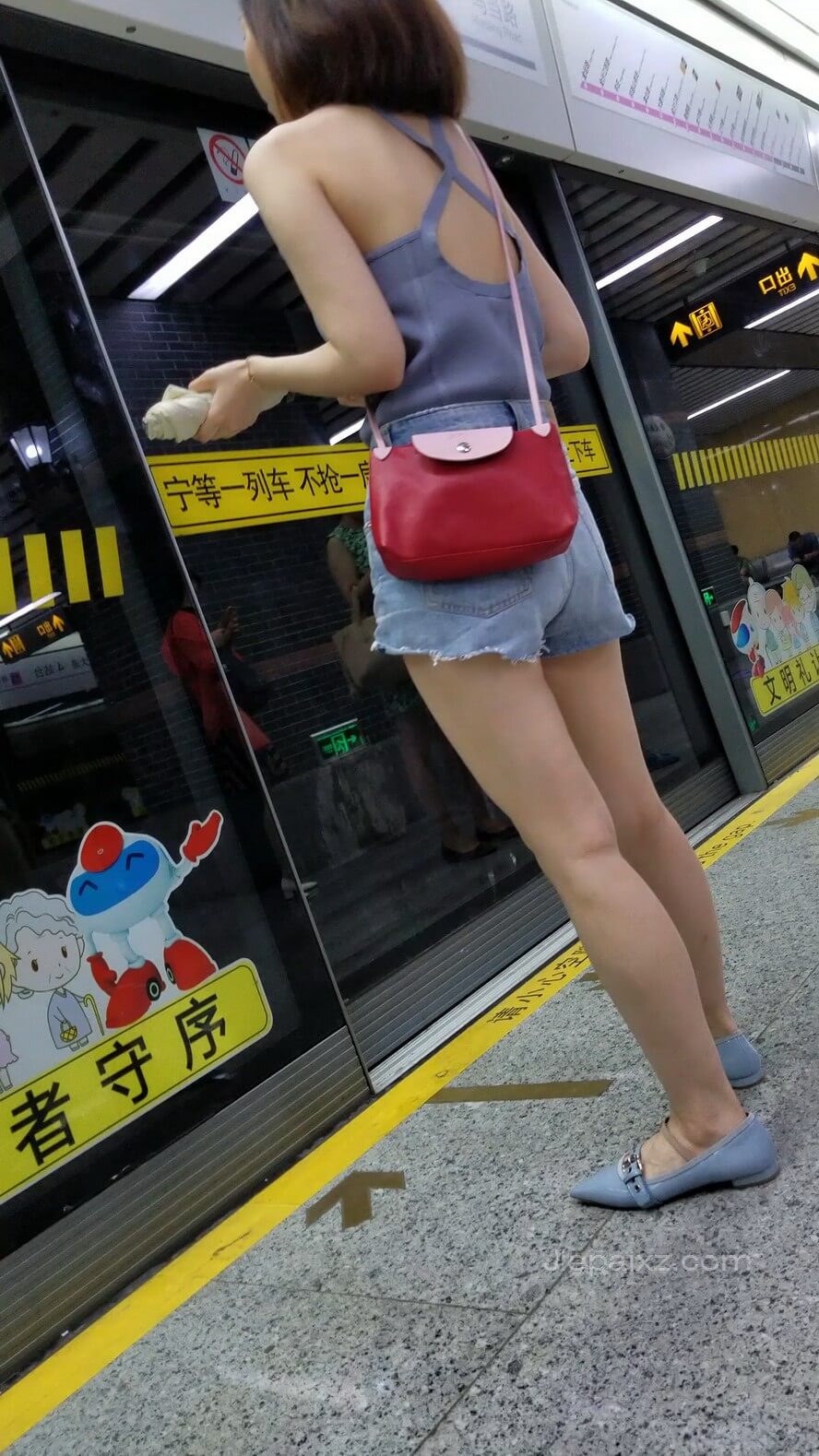 02.JPG