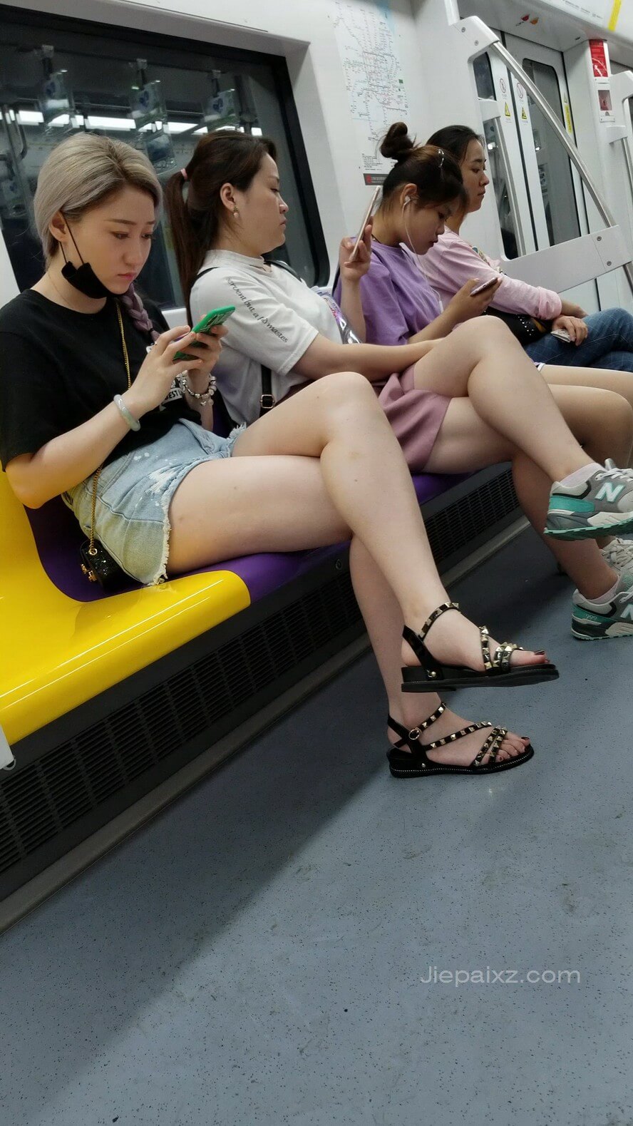 10.JPG