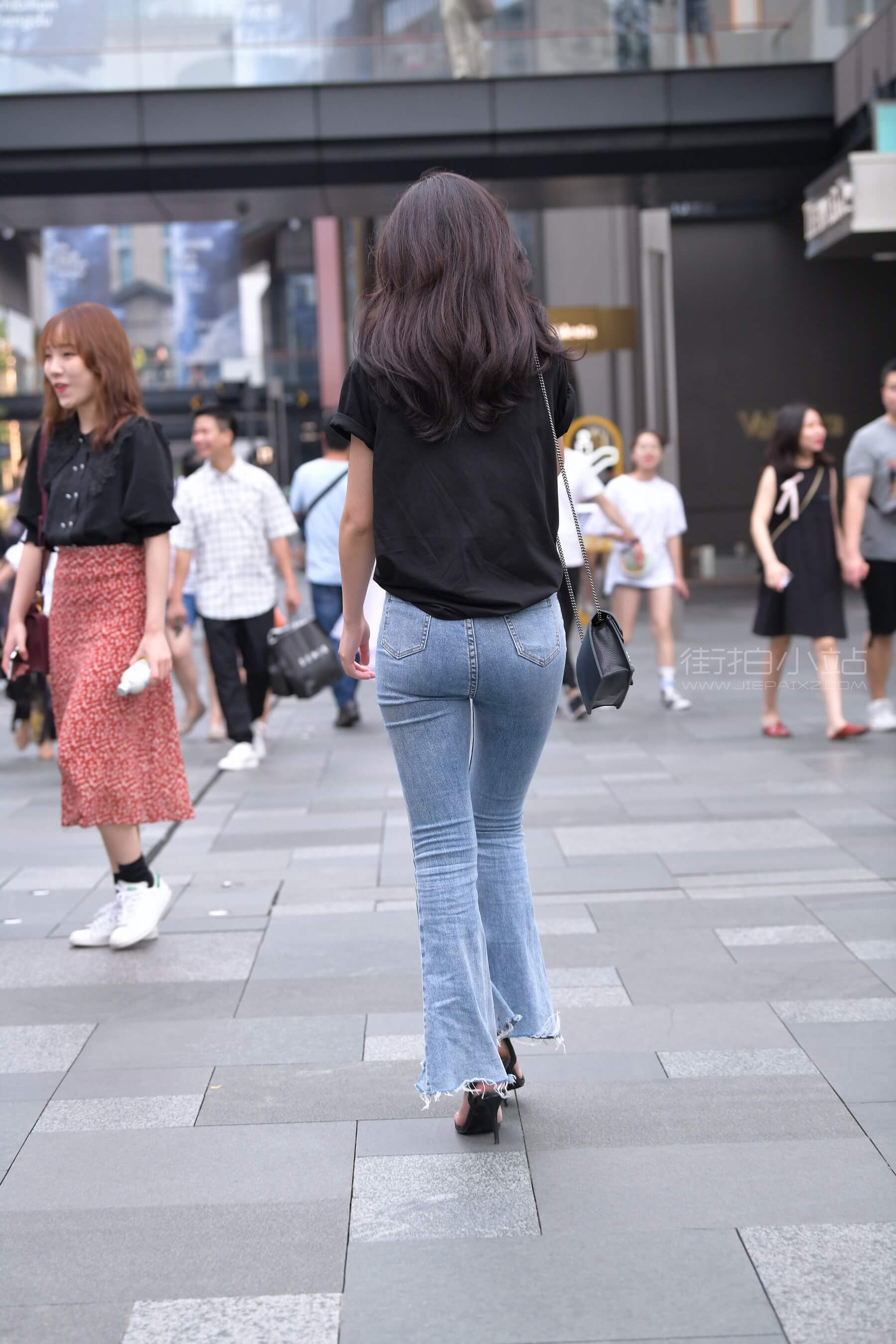 02.JPG