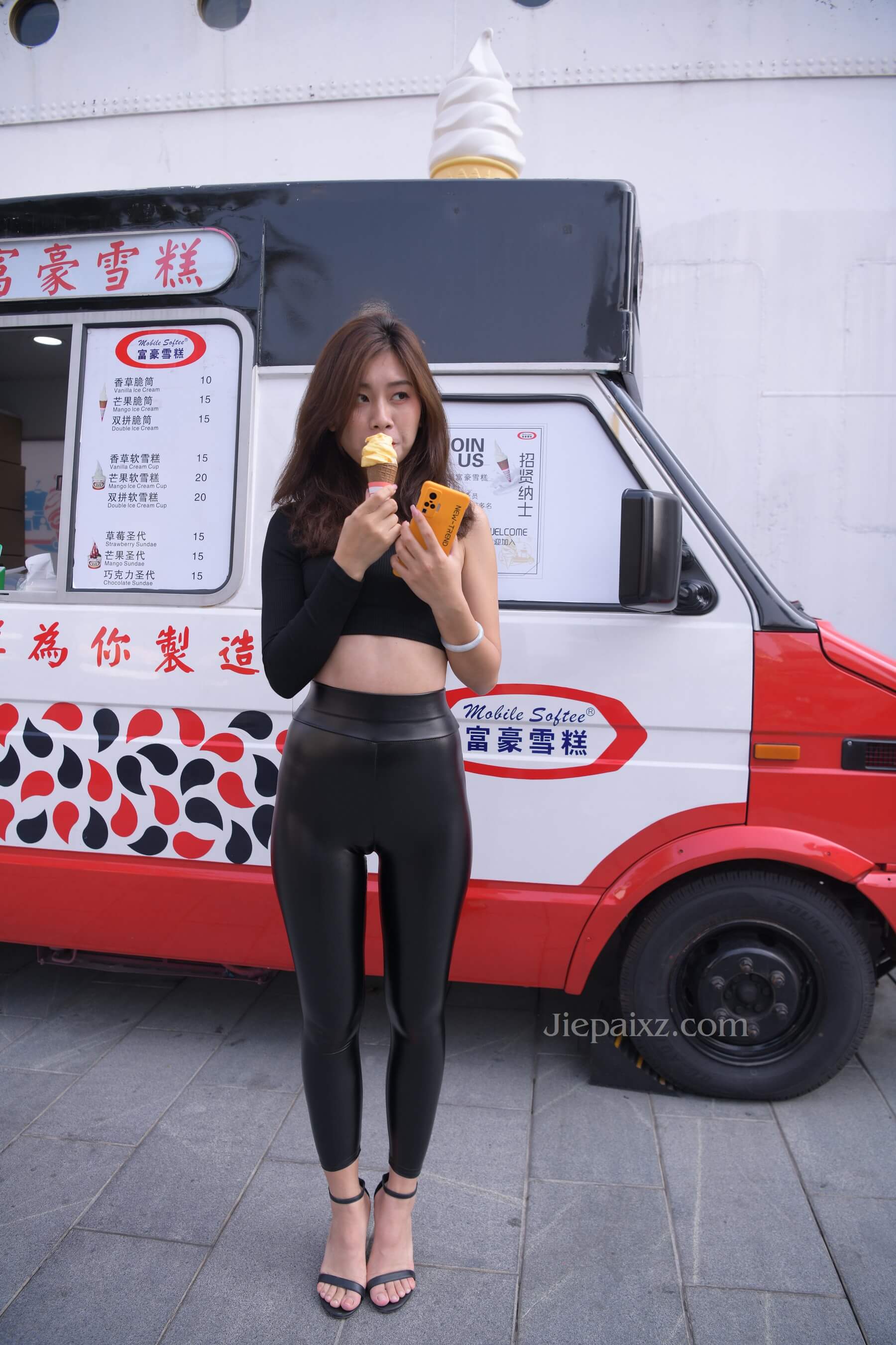 01.JPG