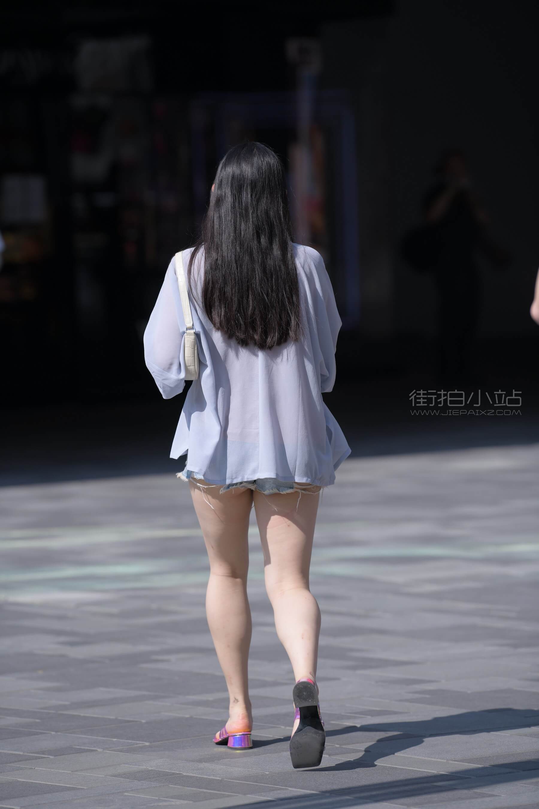02.JPG