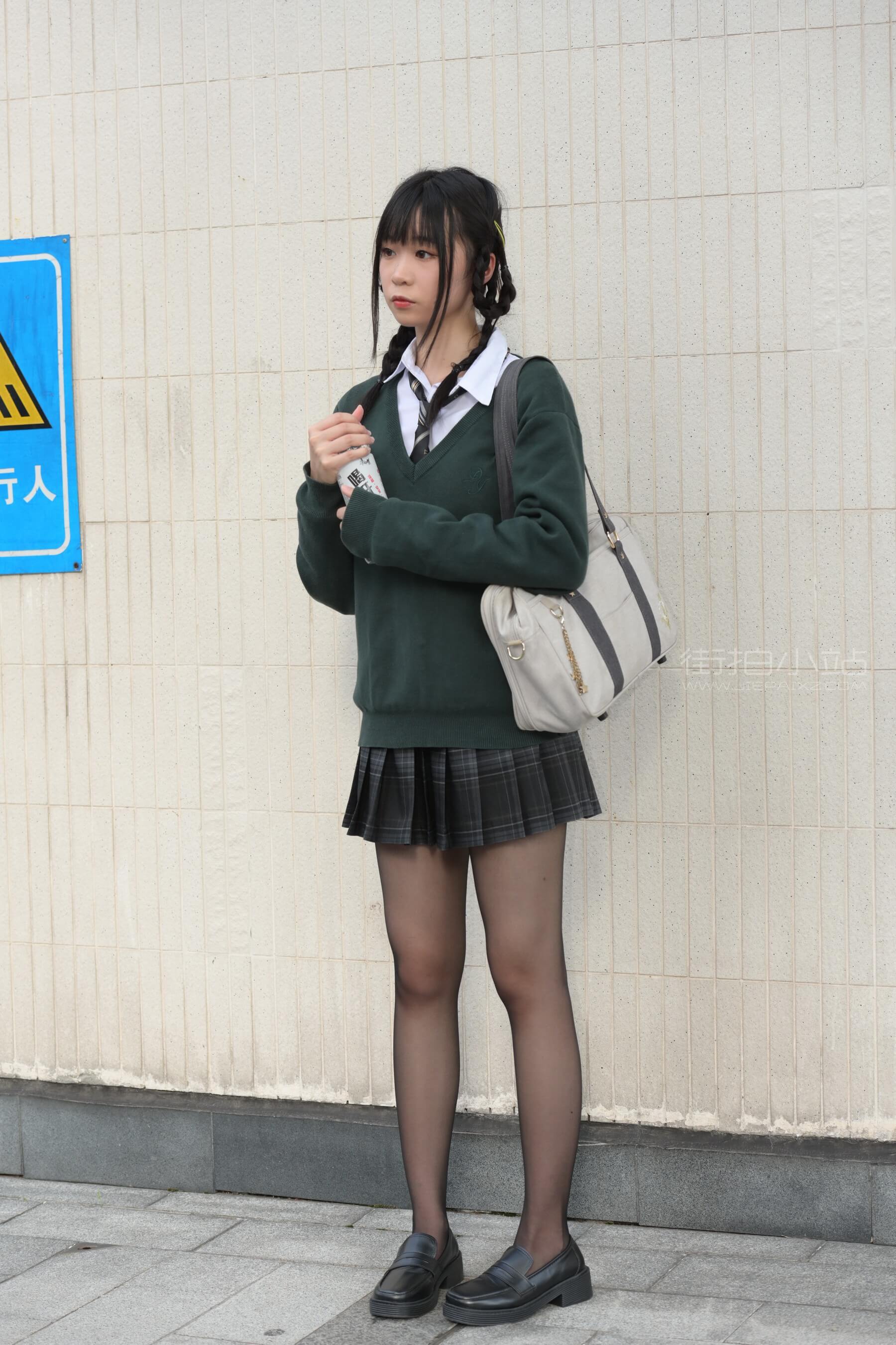 02.JPG