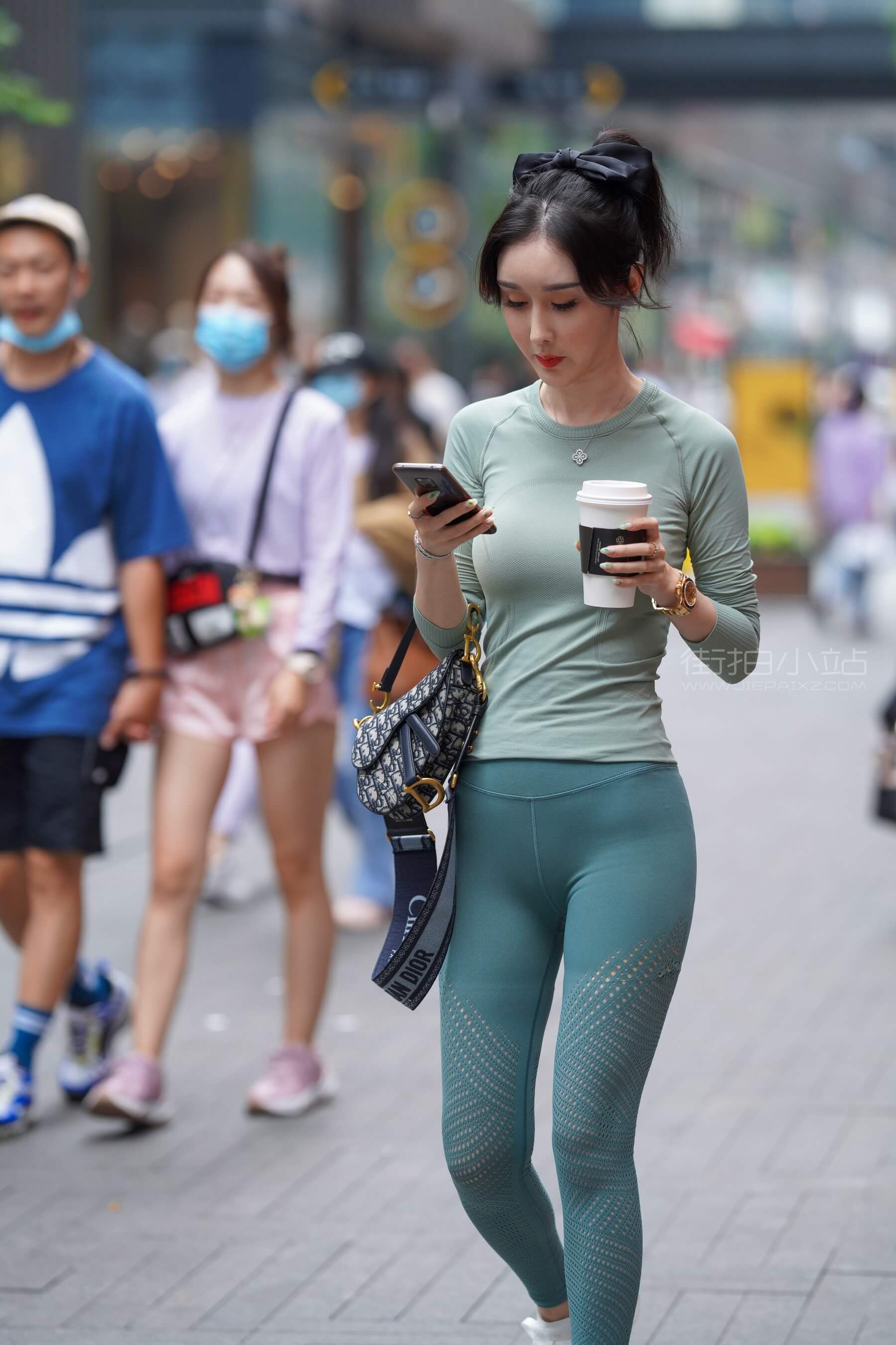 02.JPG