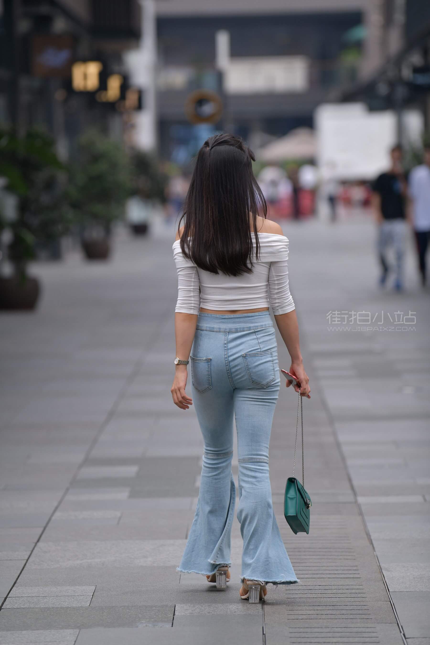 02.JPG