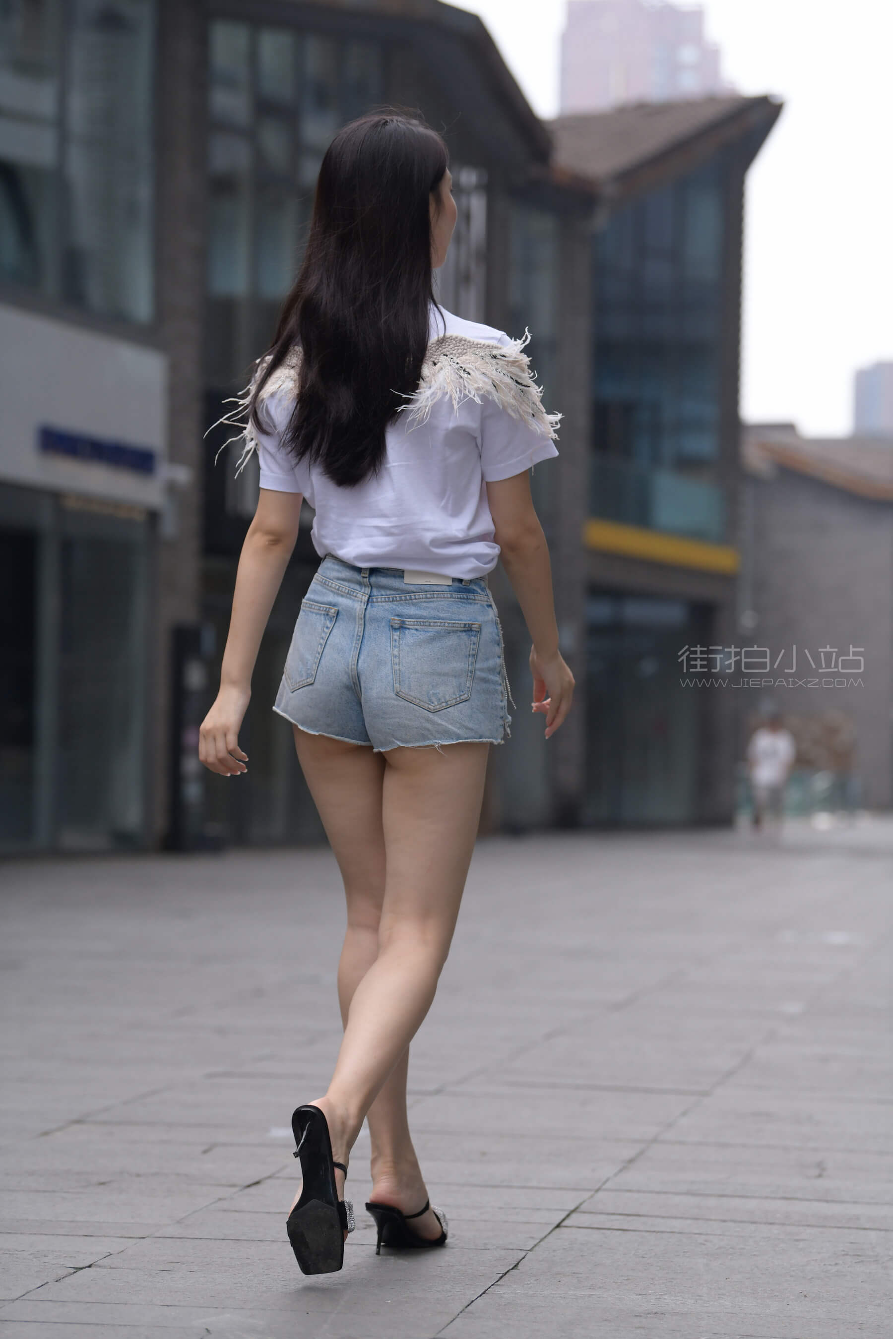 02.JPG