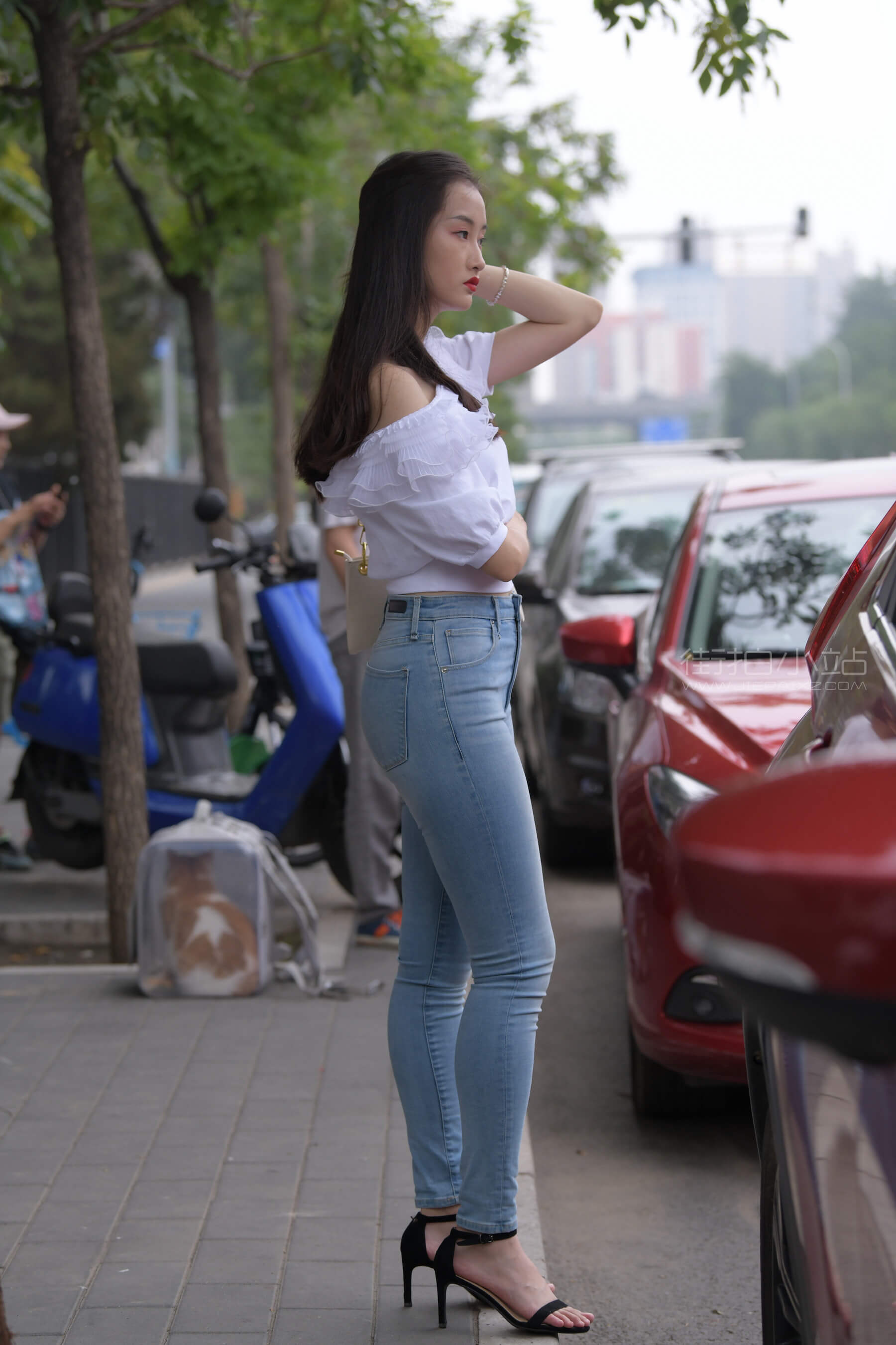 09.JPG