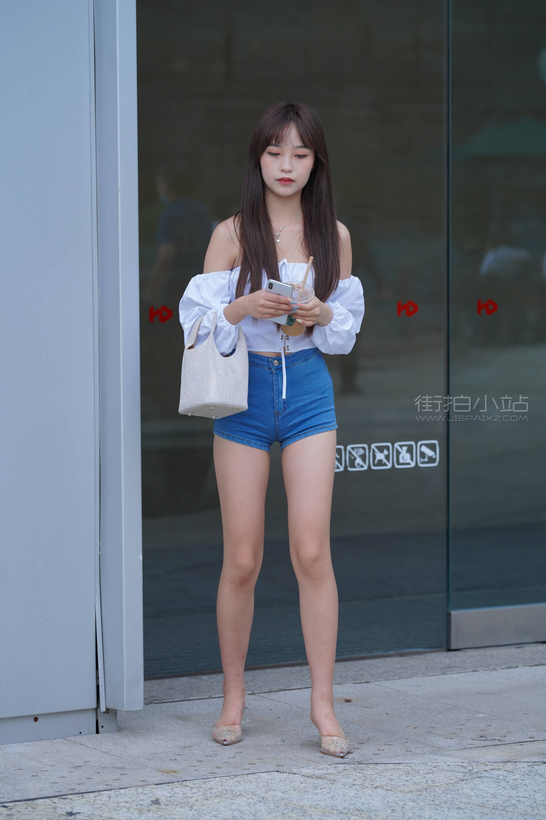 06.JPG