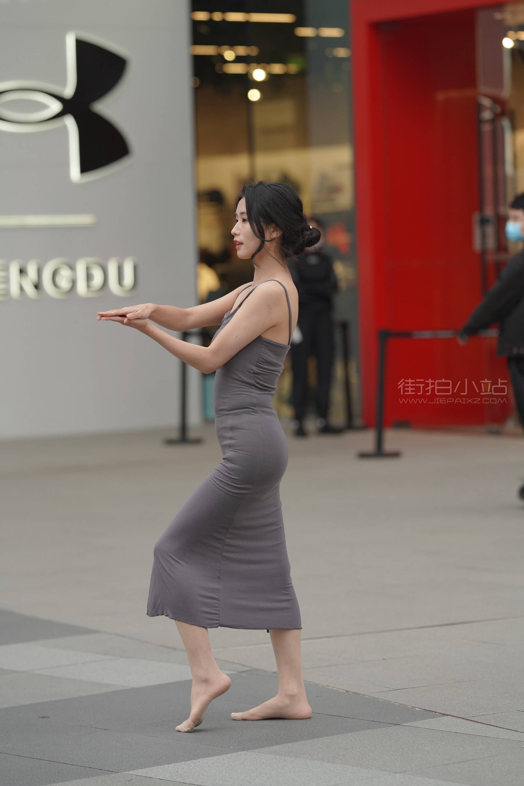 02.JPG