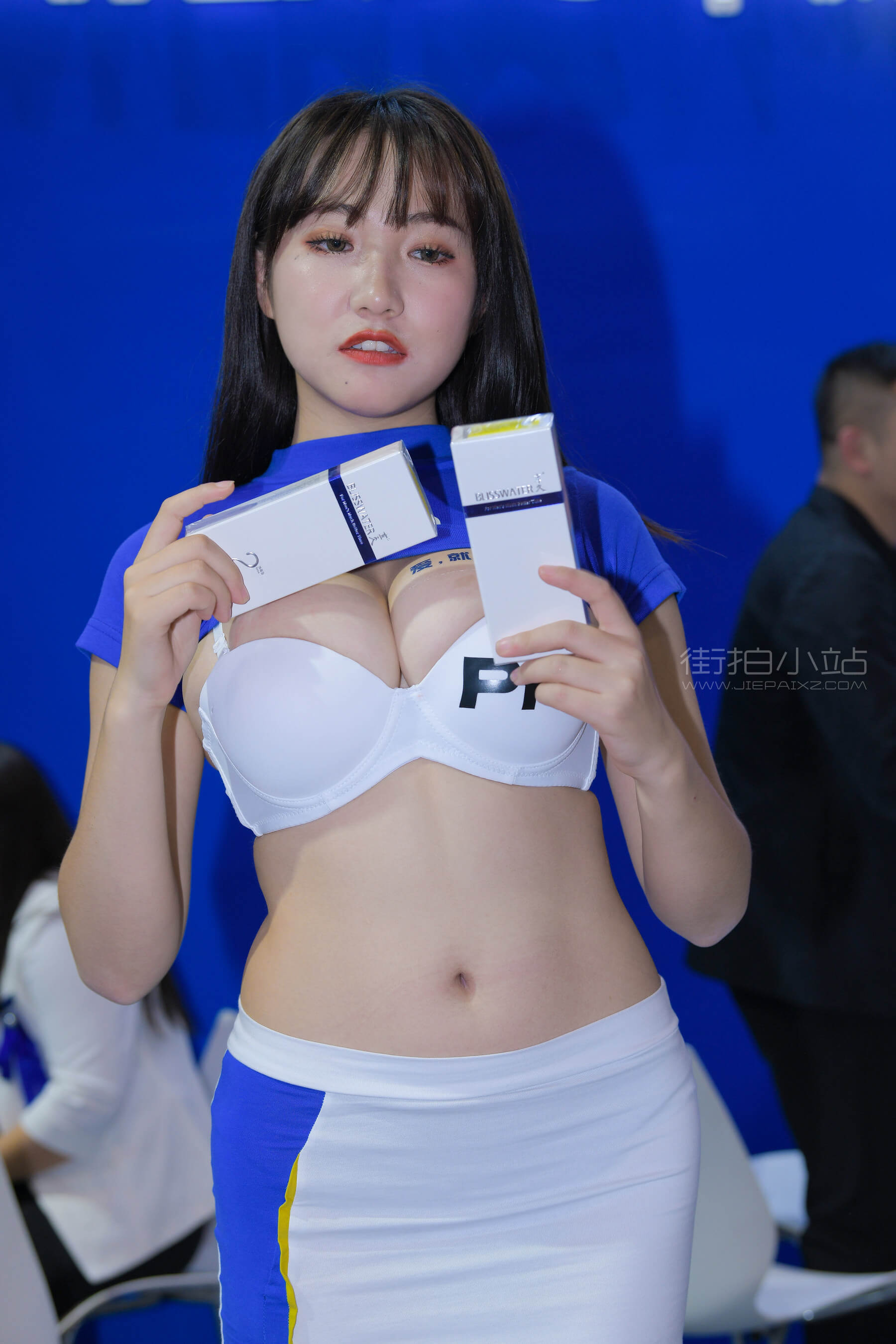 01.JPG