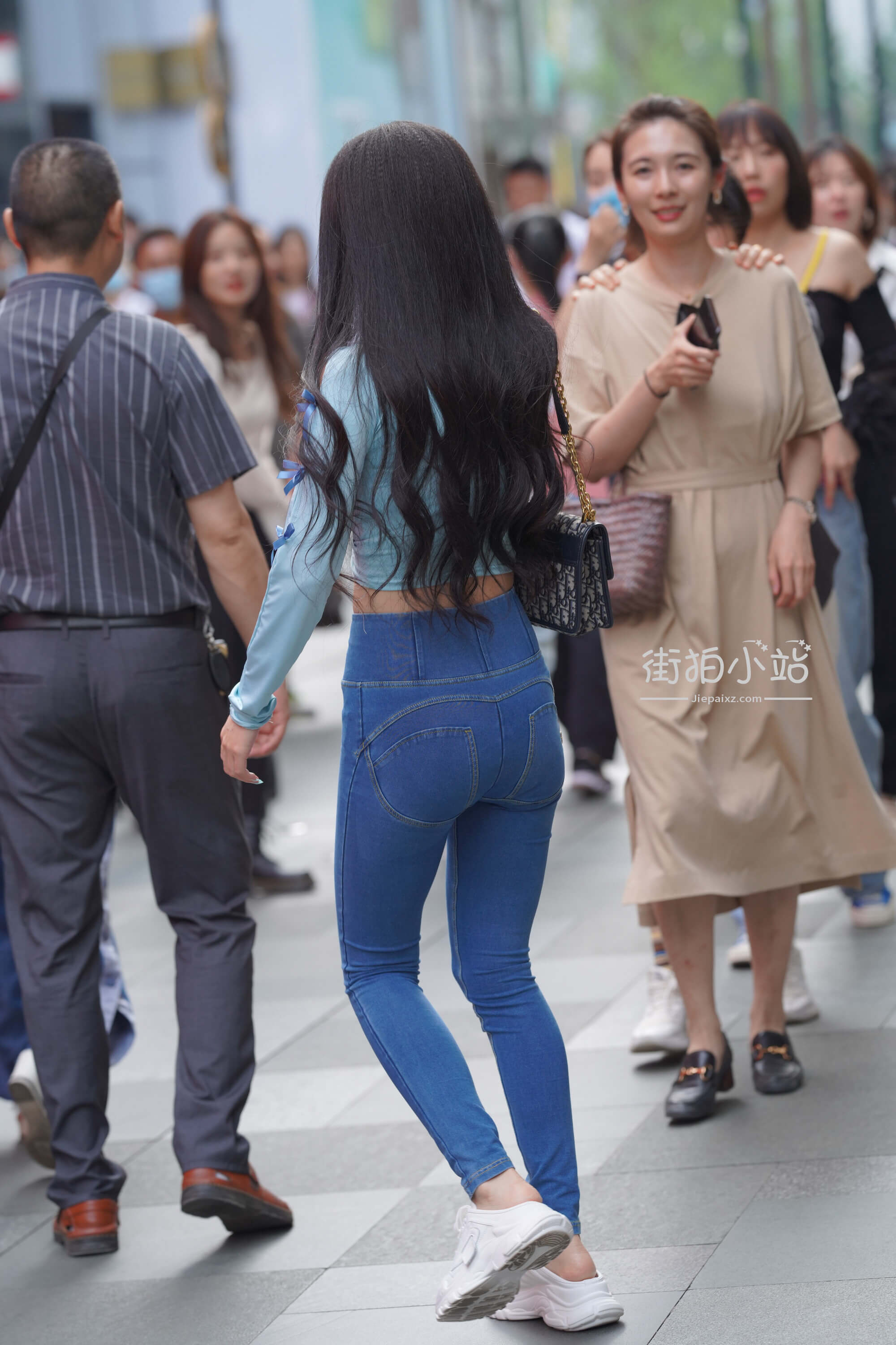 02.JPG