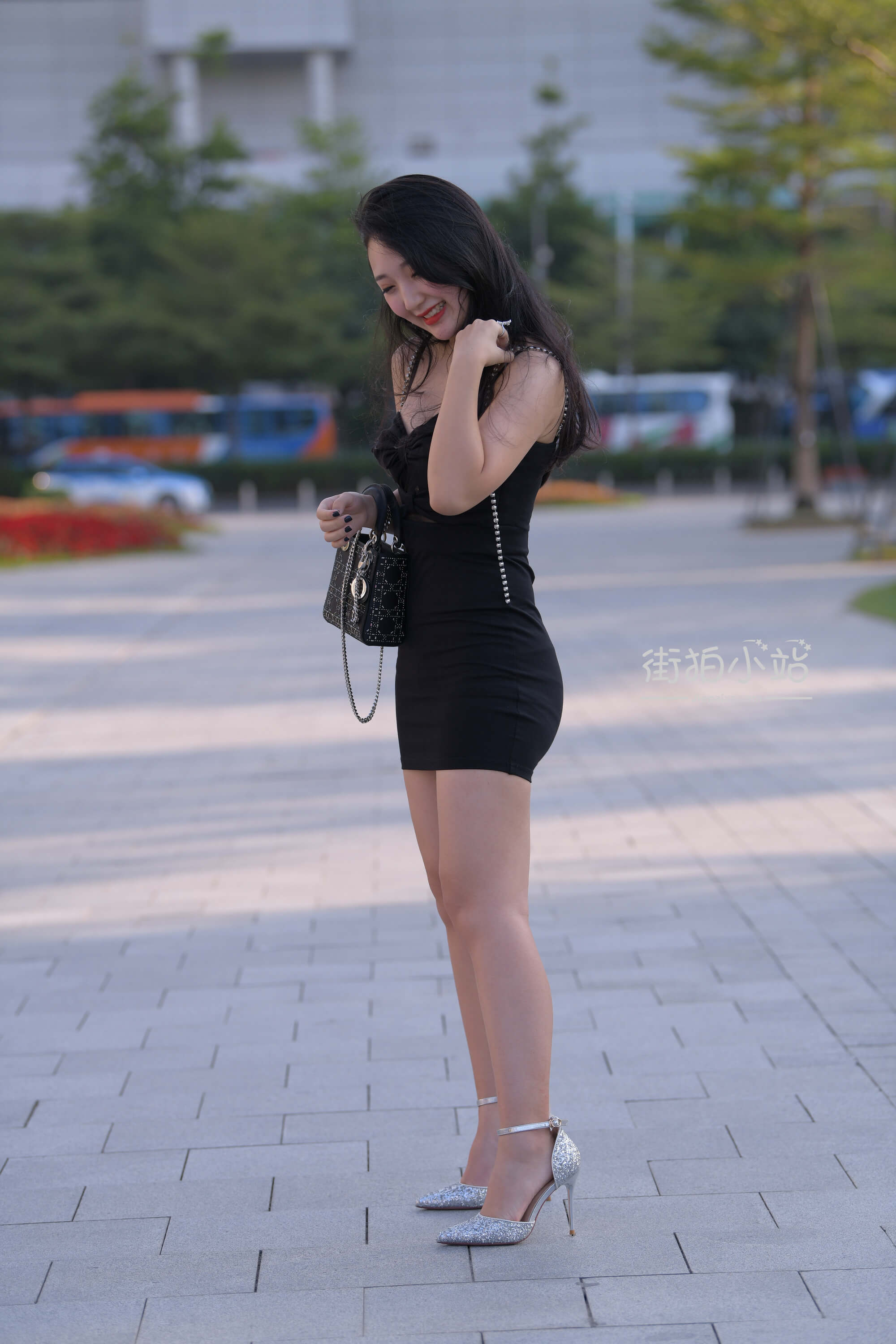 02.jpg