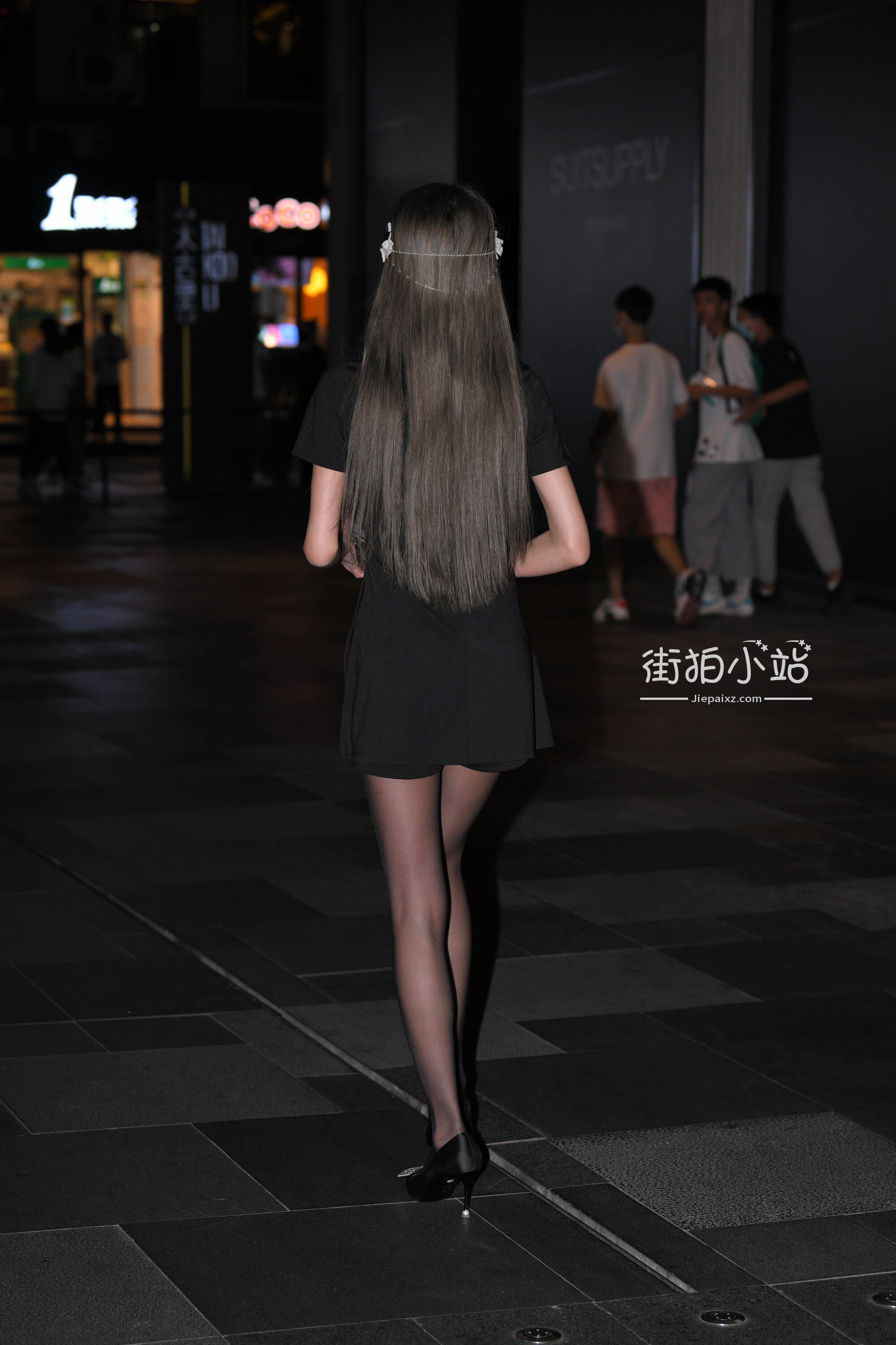 02.JPG