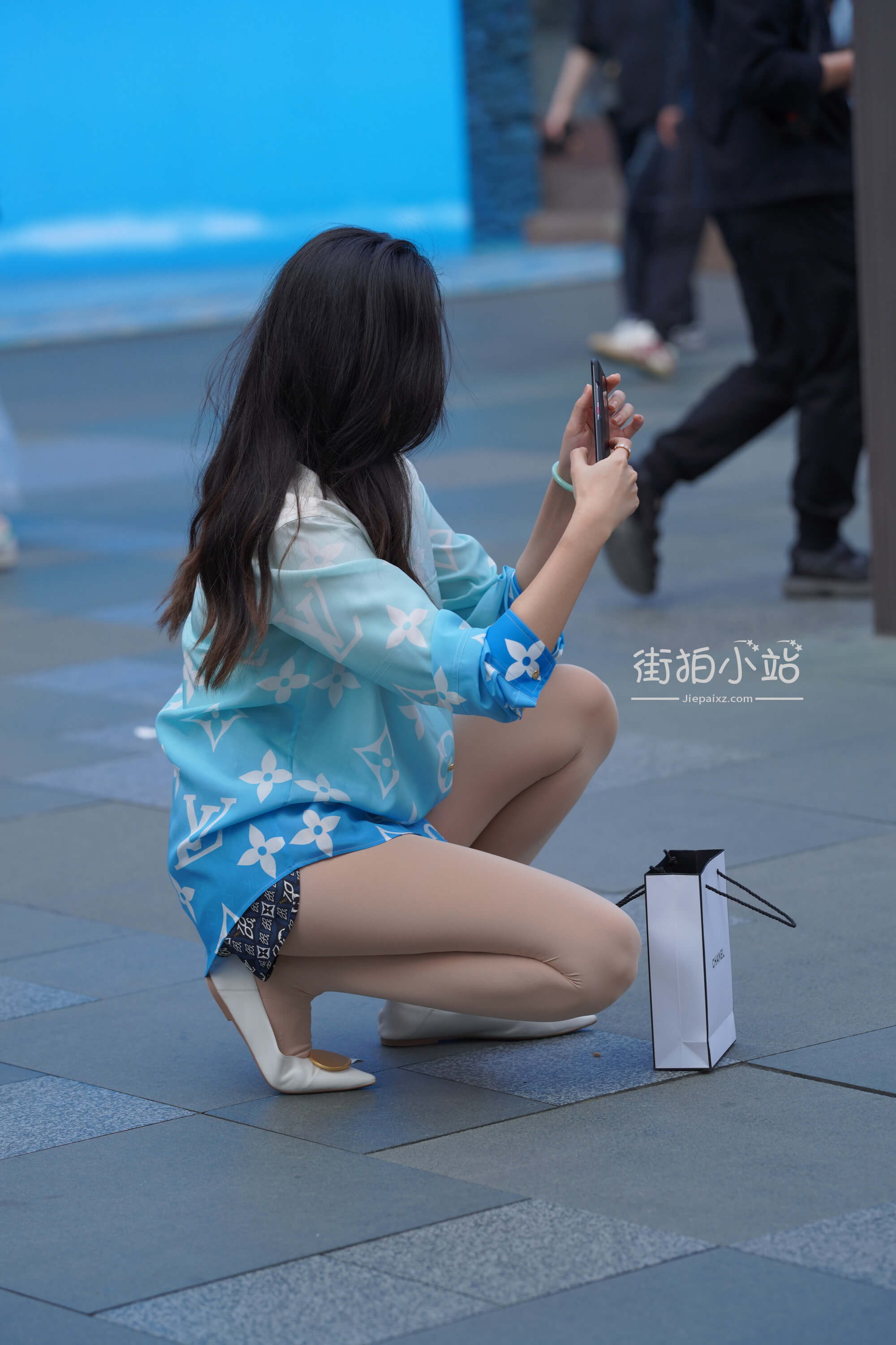 02.jpg
