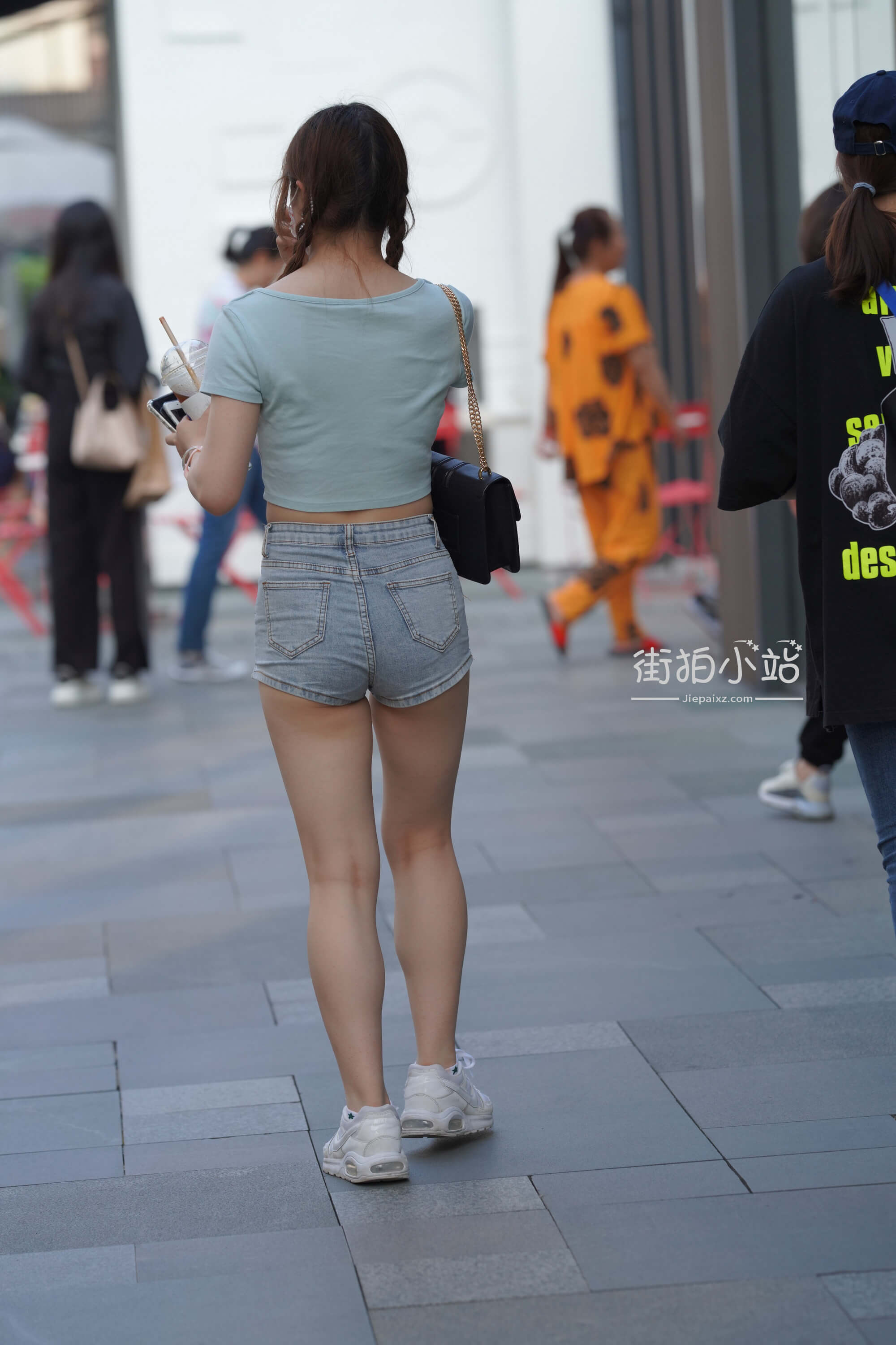 02.JPG