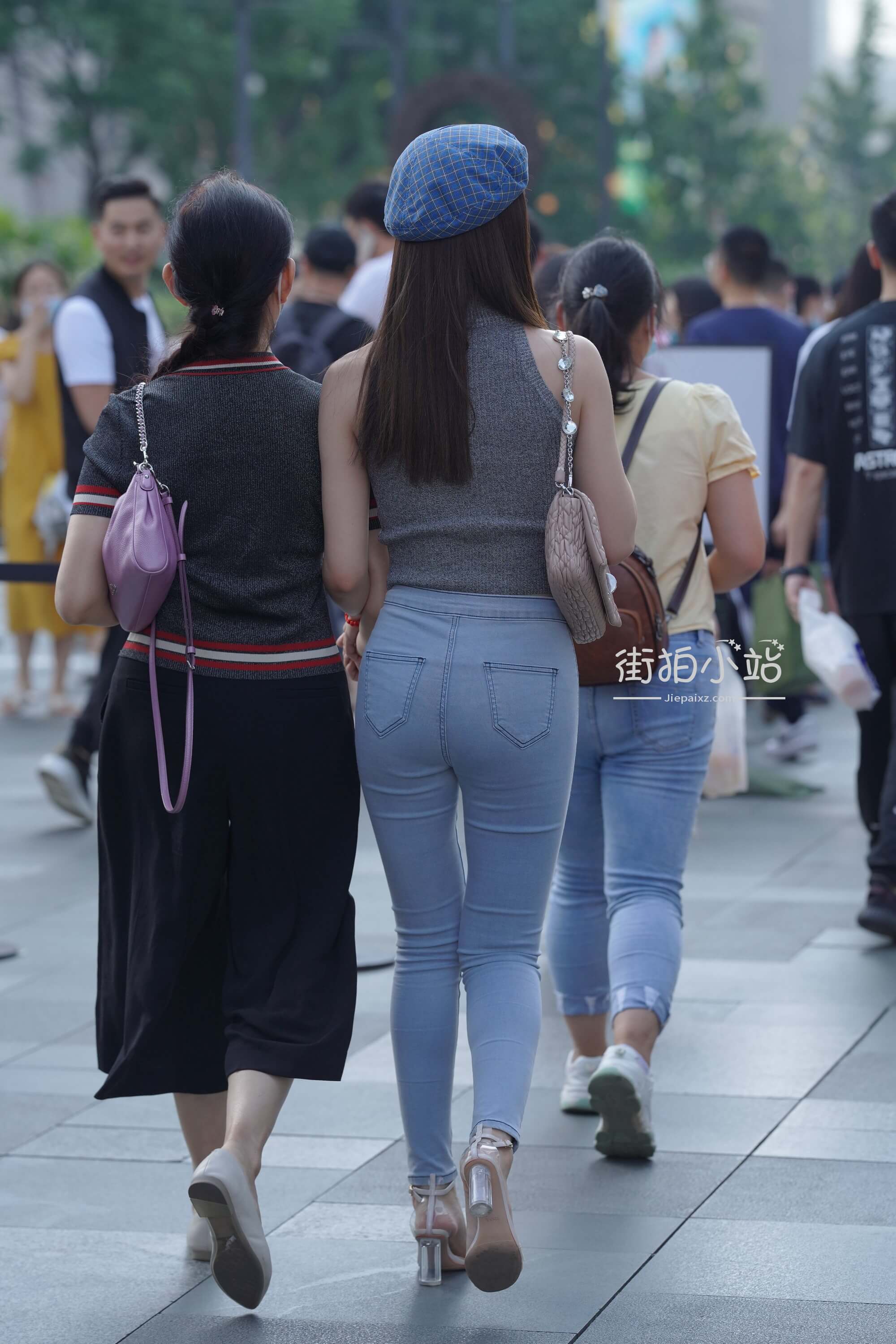 2.JPG