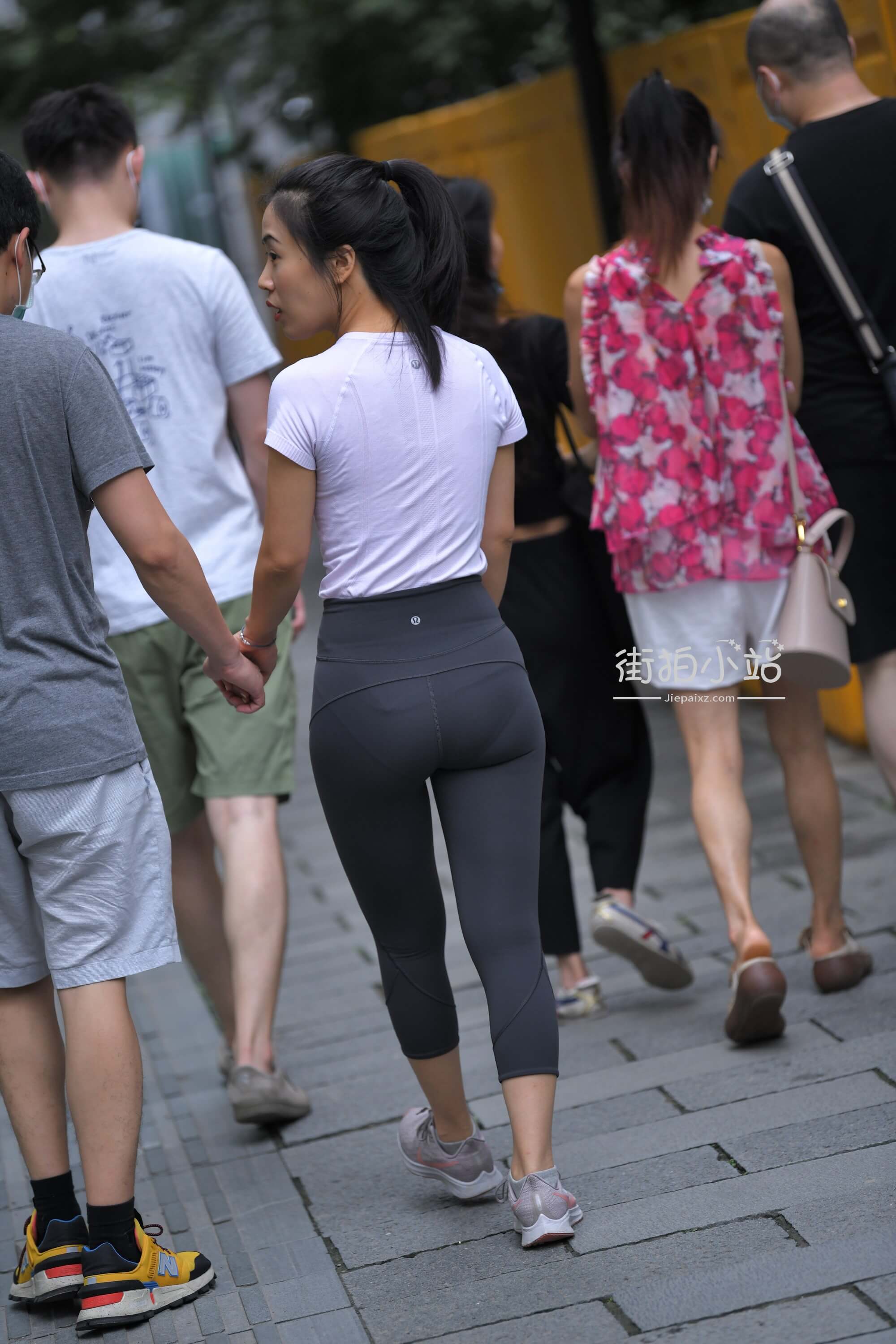 2.JPG