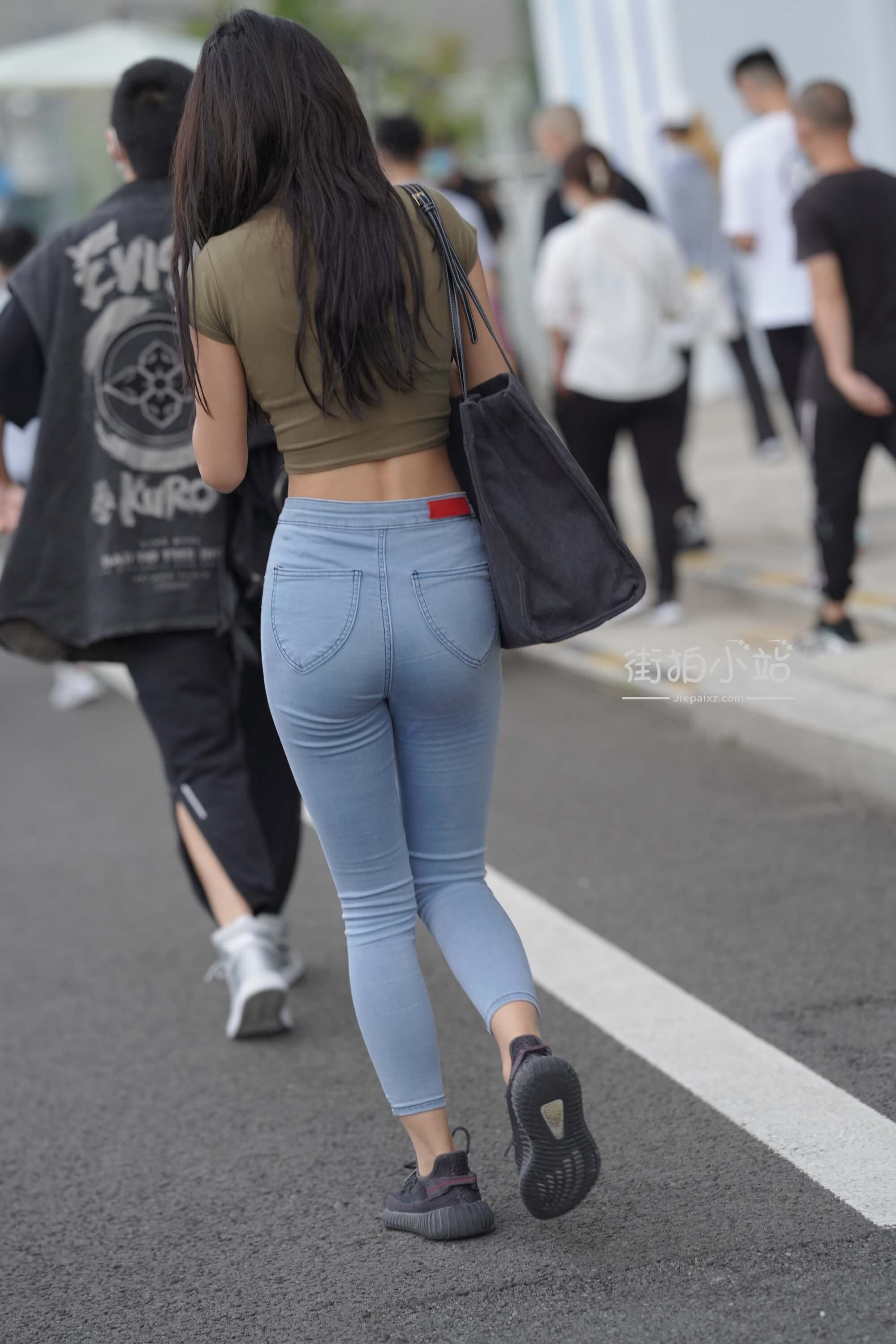 2.JPG