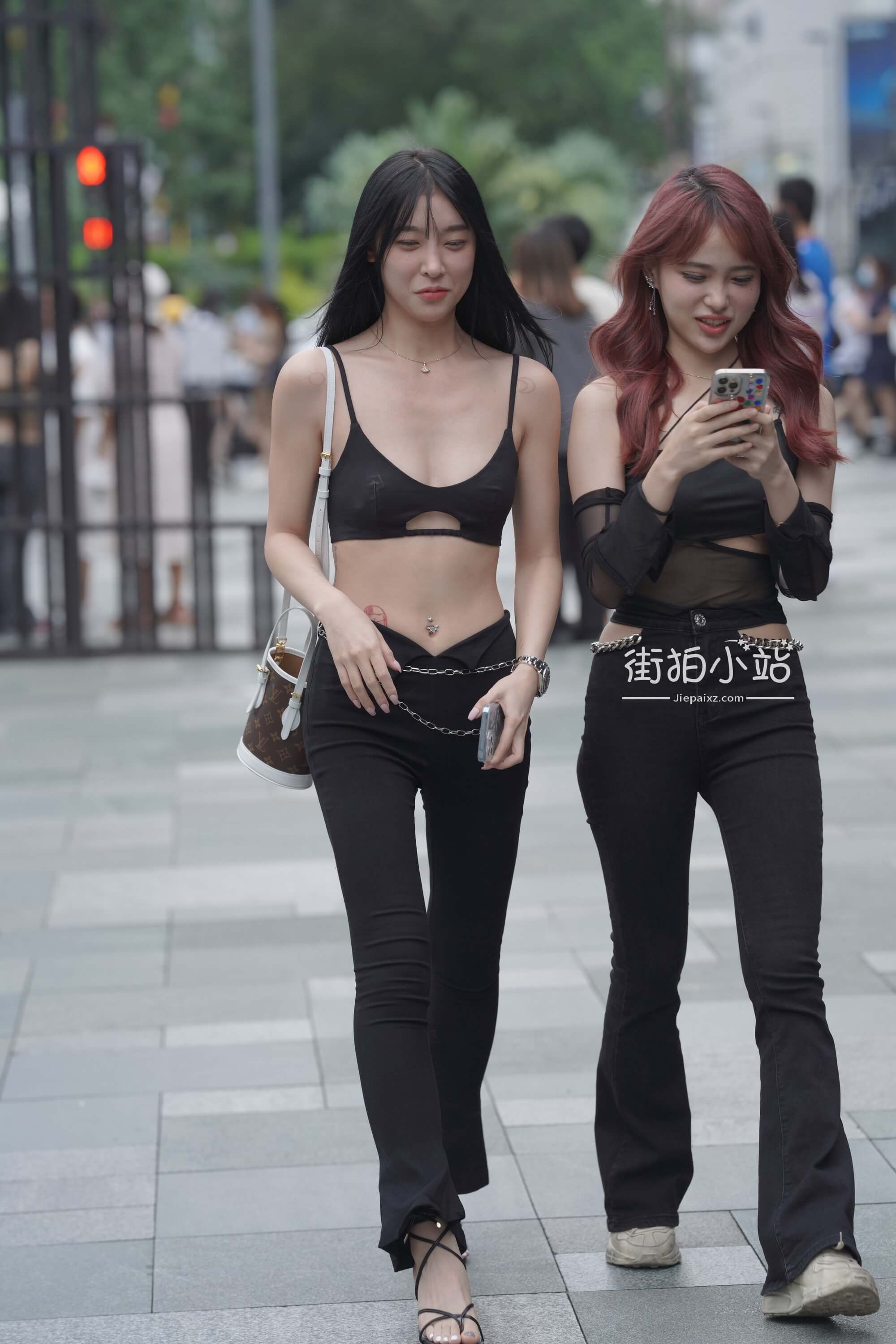 2.JPG