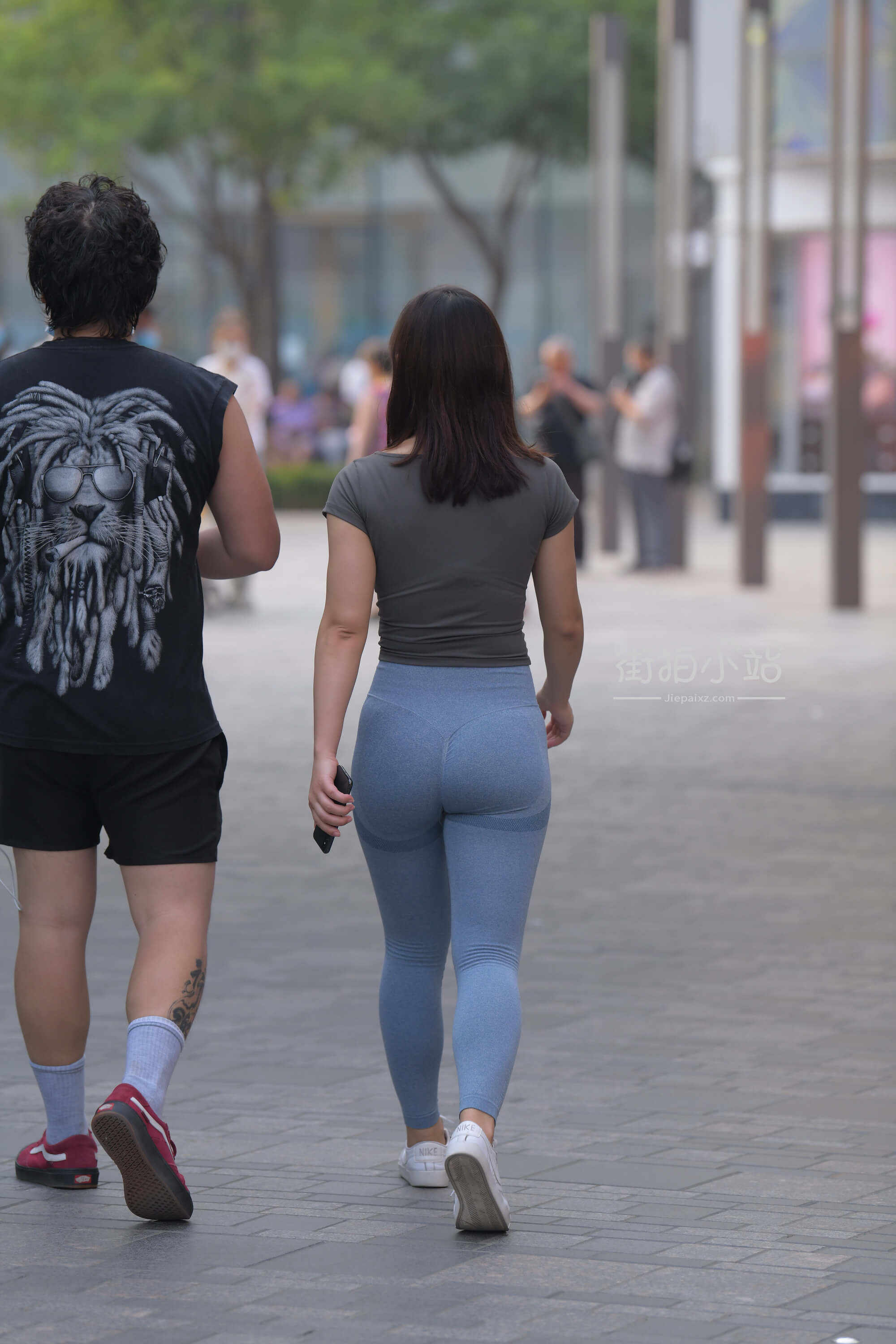 2.JPG