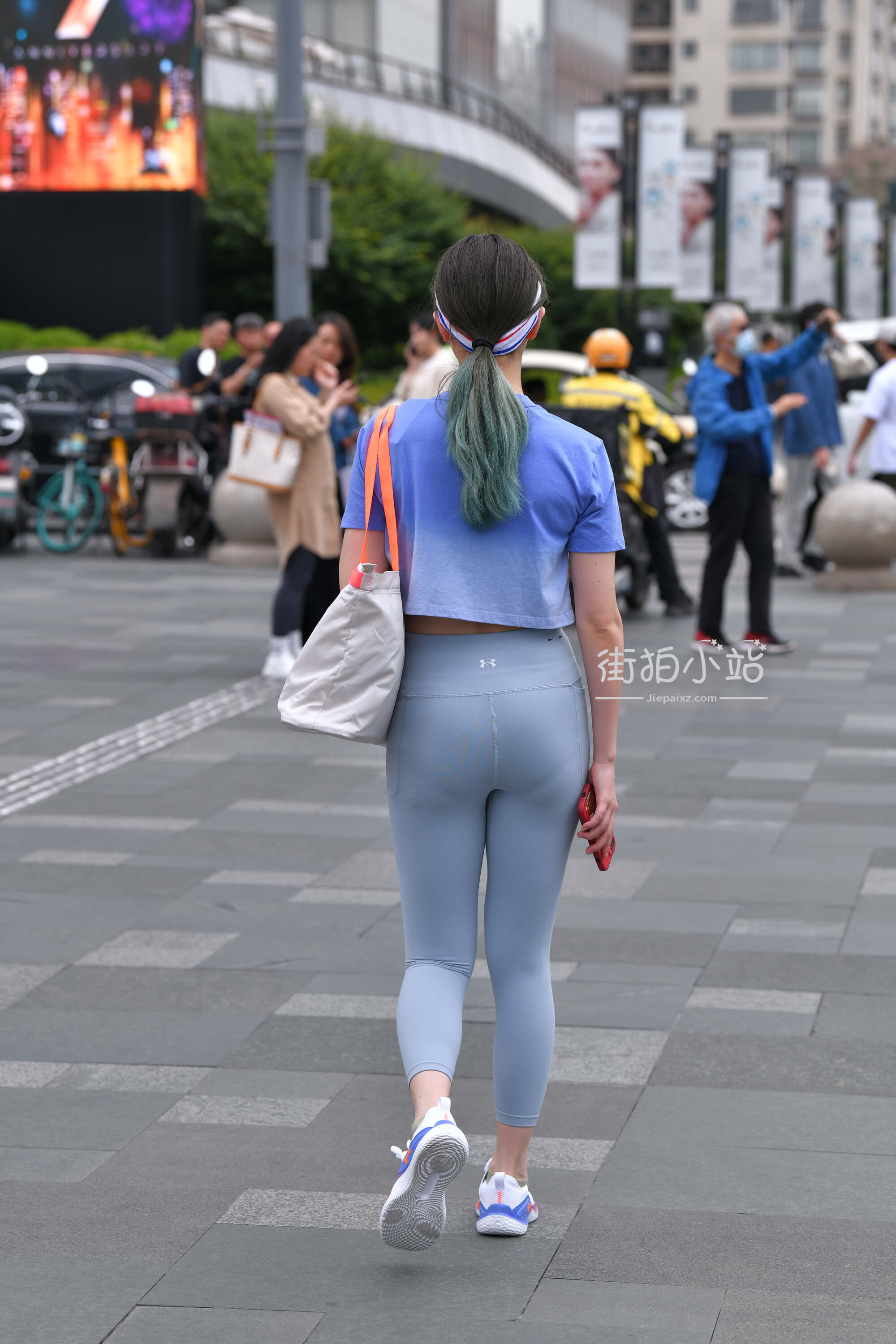 2.JPG