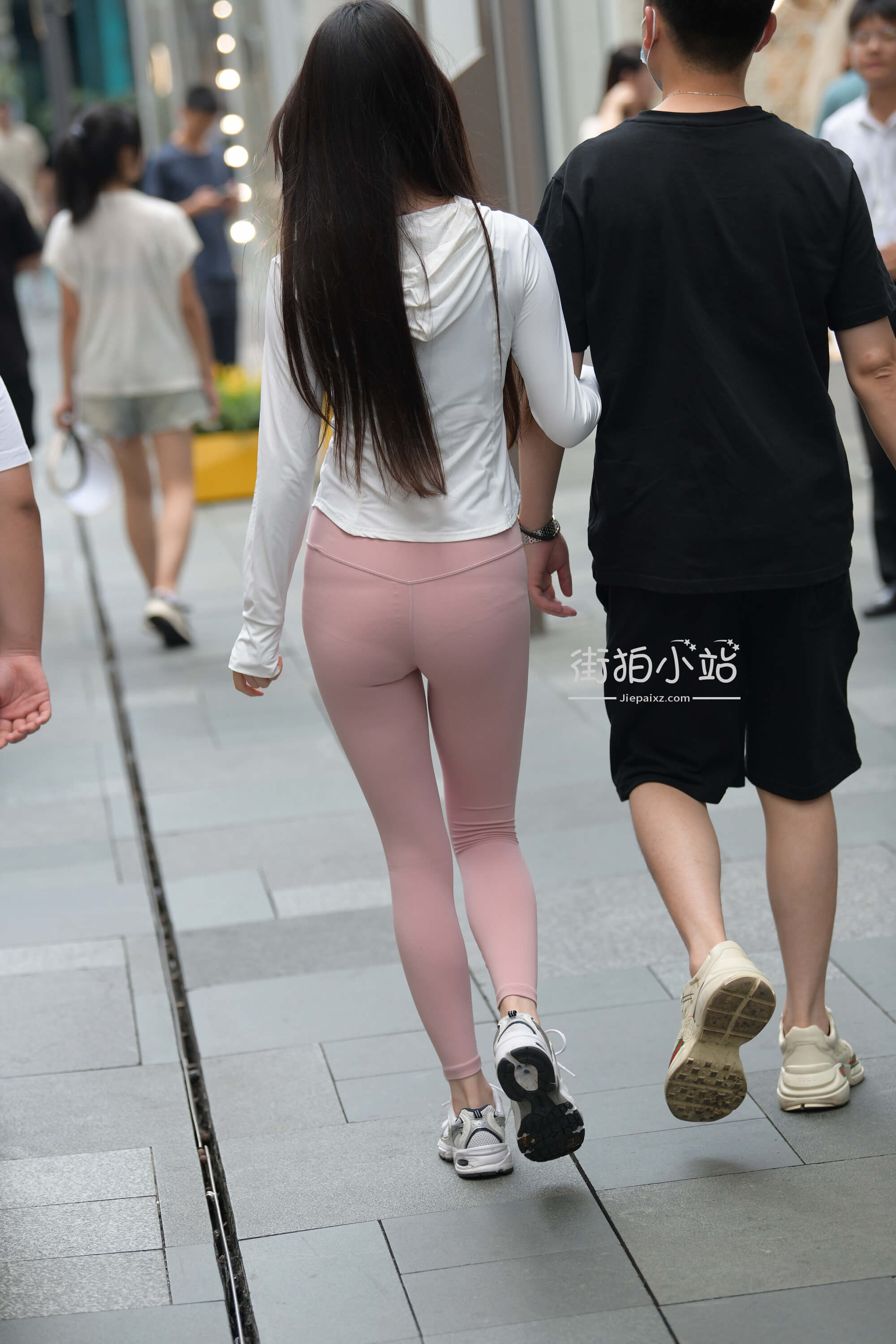 2.JPG