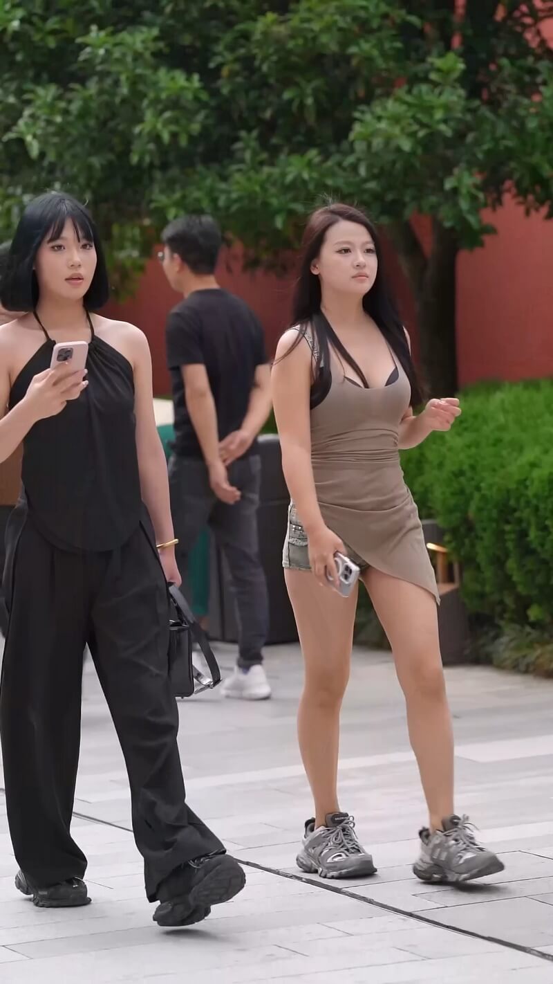2月2日(1).mp4_20250617_143644.051.jpg