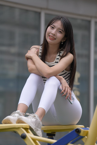 【7月摄影作品】远方来的小姐姐-第一季