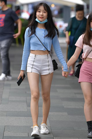 青春女孩