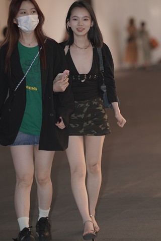 超短裙美腿美zu